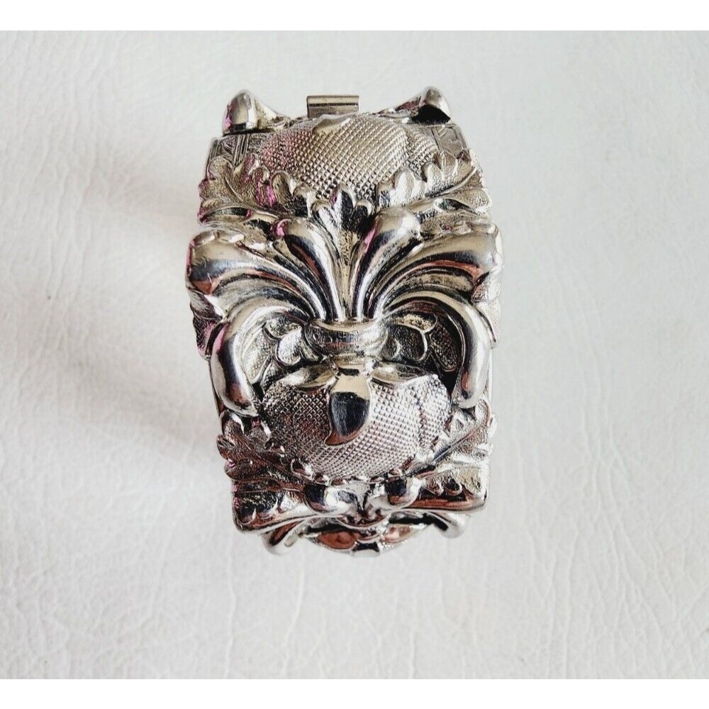 Vintage Whiting and Davis Art Nouveau Repousse Textured Hinge Bangle Bracelet